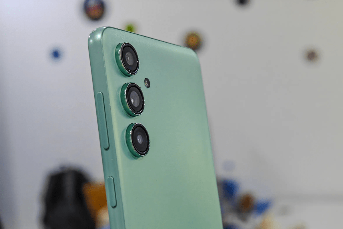 Samsung Galaxy F56